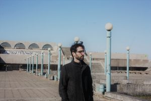 An Early Bird (Folk-Songwriting) | In Depths